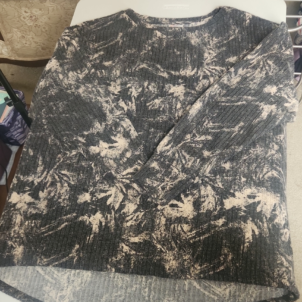LuLaRoe Black and Cream Crewneck Sweater with Abstract Design